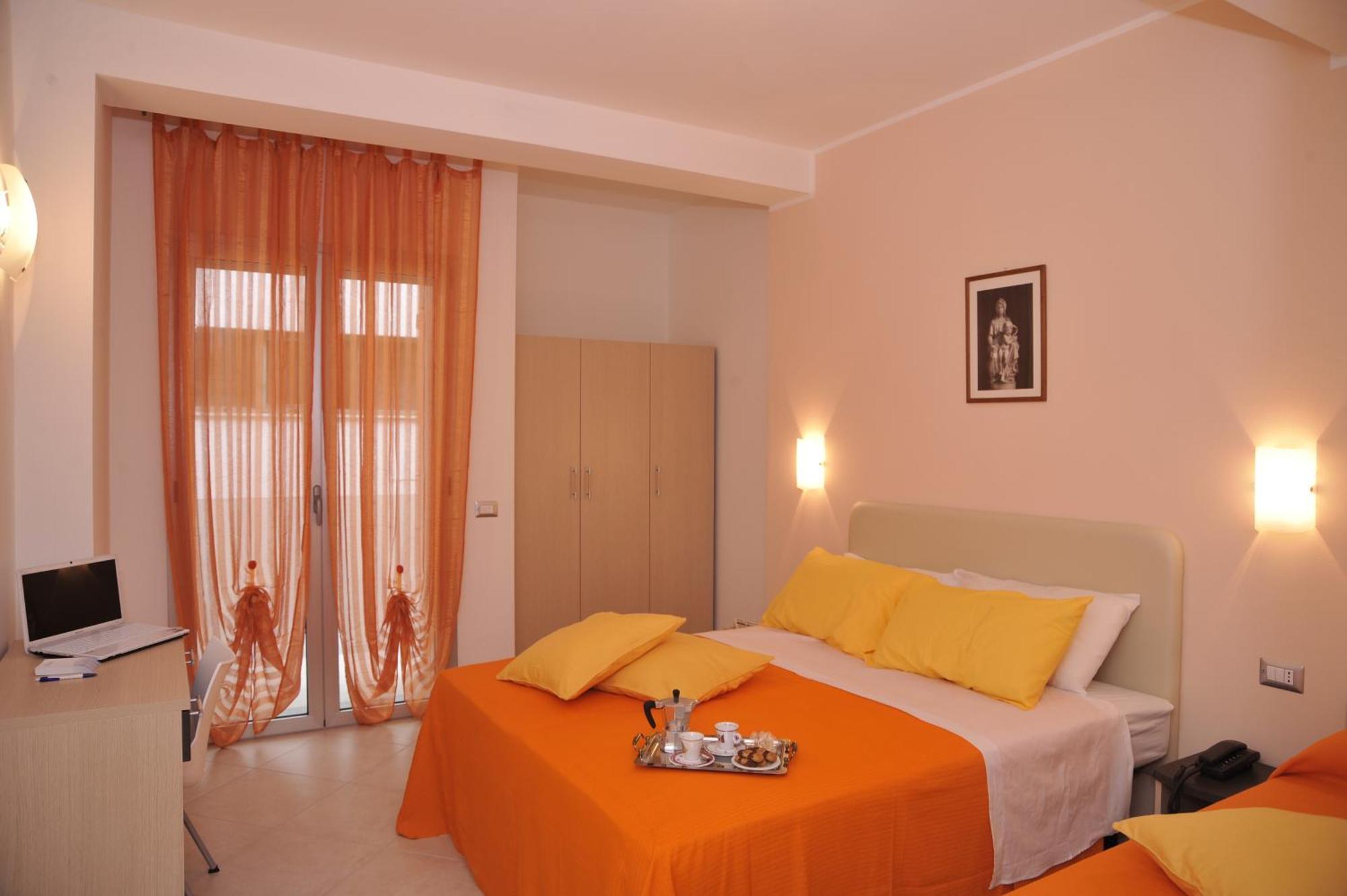 Residence Perla Misano Adriatico Luaran gambar