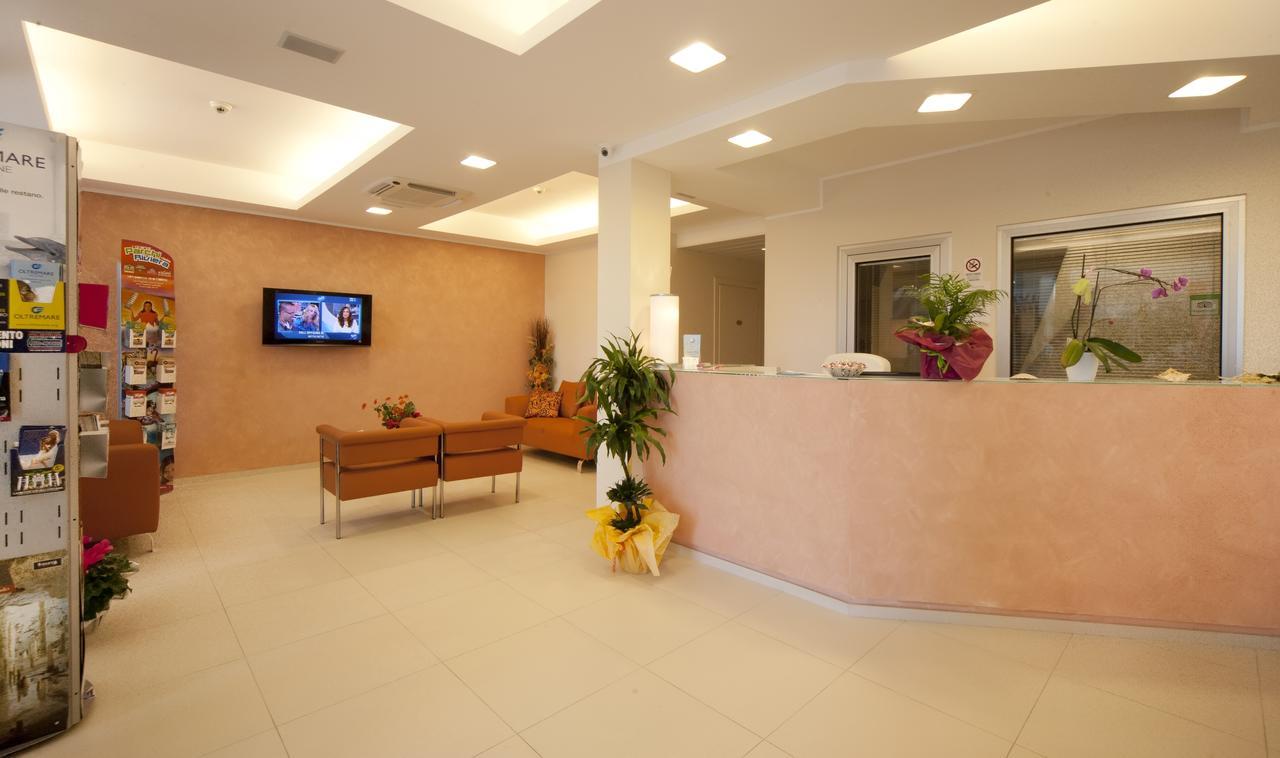 Residence Perla Misano Adriatico Luaran gambar