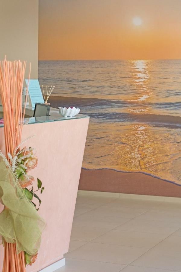 Residence Perla Misano Adriatico Luaran gambar