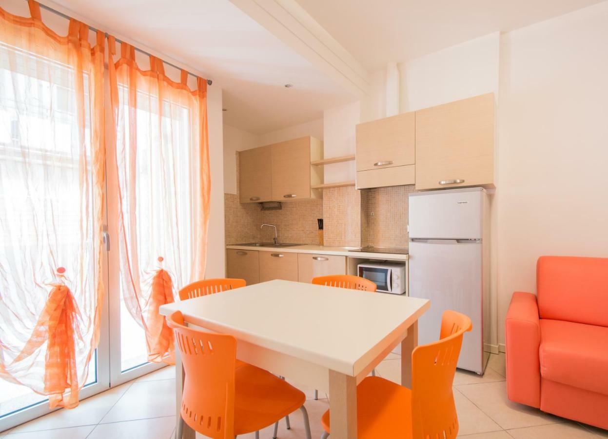 Residence Perla Misano Adriatico Luaran gambar